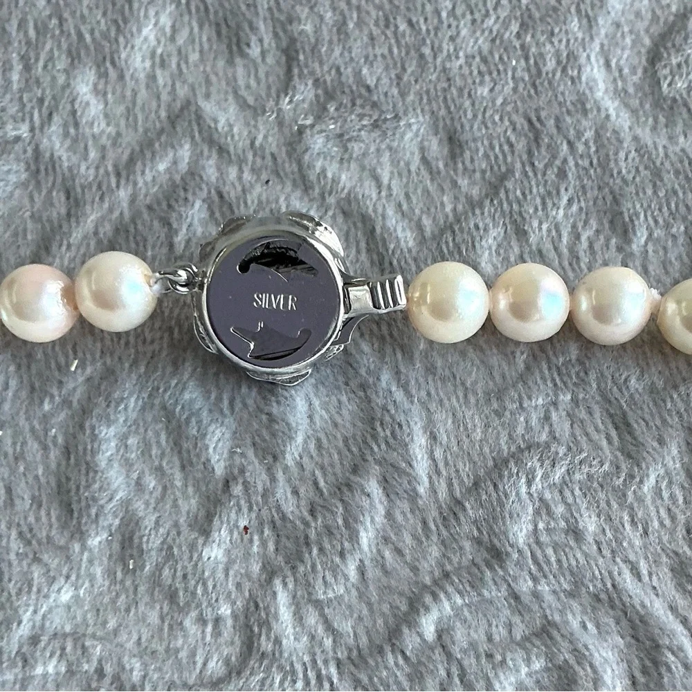 Authentic vintage pearl necklace🌟🌟🌟